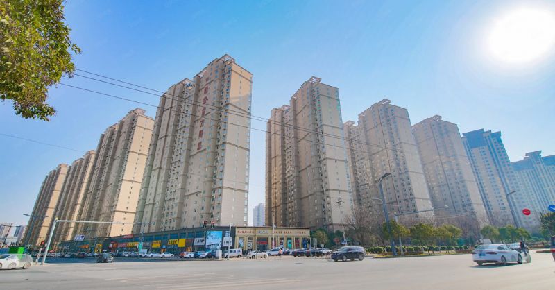 隆(long)安東方明珠項目(mu)使用(yong)阿(a)力(li)尅保溫(wen)砂漿(jiang)